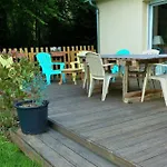 Ici Et La