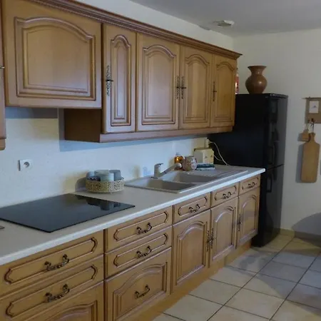 Ici Et La بيت للعطل *