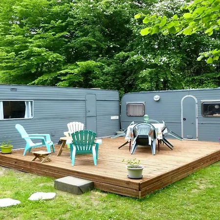 Ici Et La بيت للعطل